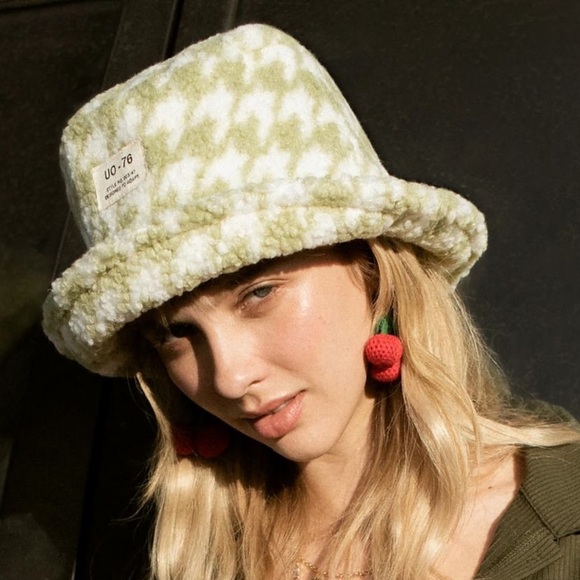 Printed Sherpa Bucket Hat 